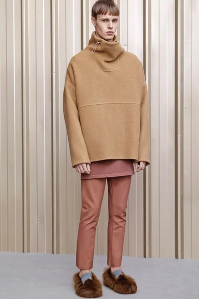 Look 12